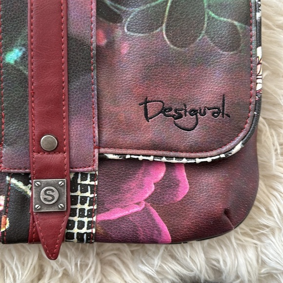 Desigual Purse - Picture 2 of 7